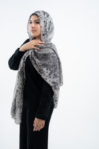 Lace modal higab